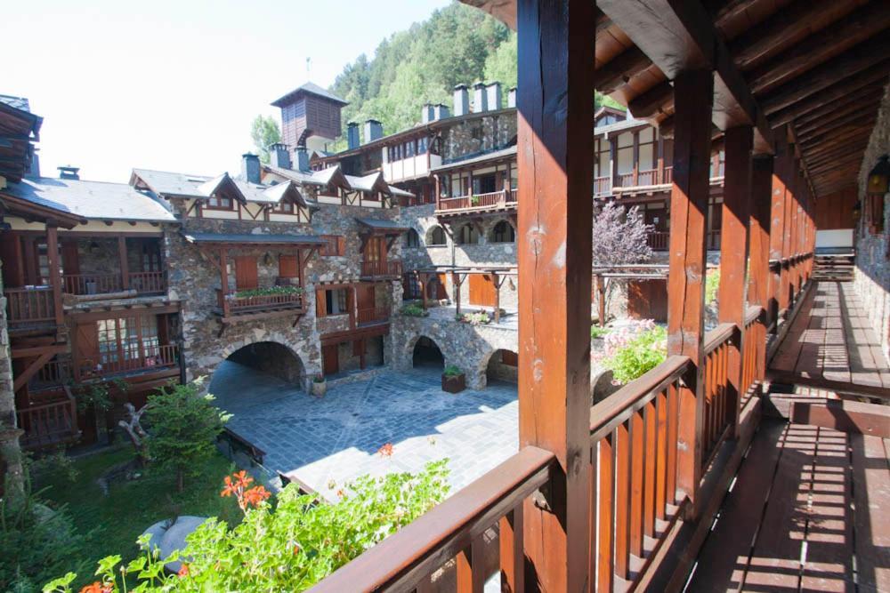 C5 Bordes D'Arinsal, Duplex Rustico Con Chimenea, Arinsal, Zona Vallnord Mas de Ribafeta المظهر الخارجي الصورة