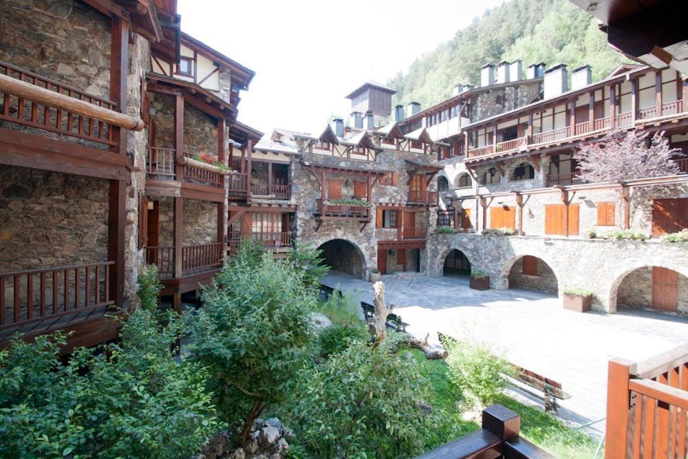C5 Bordes D'Arinsal, Duplex Rustico Con Chimenea, Arinsal, Zona Vallnord Mas de Ribafeta المظهر الخارجي الصورة